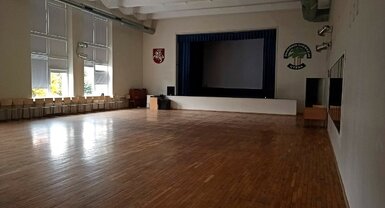 Utenos Dauniškio gimnazijos aktų salė